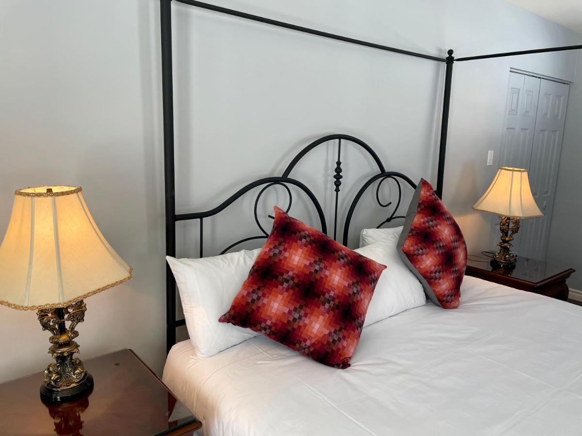 Auberge Le Tricorne ノース・ハトリー エクステリア 写真